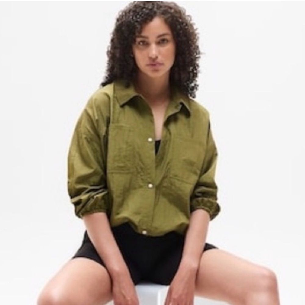 ATHLETA | Lunar Sheen Windbreaker Olive Green Shirt Jacket Women’s Size S & XXS